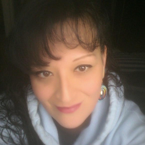 Meet your Posher, Dina - Picture 1 of 1